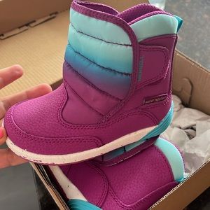 Merrell snow boots